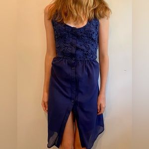 Navy semi floral dress in a size small, with buttons